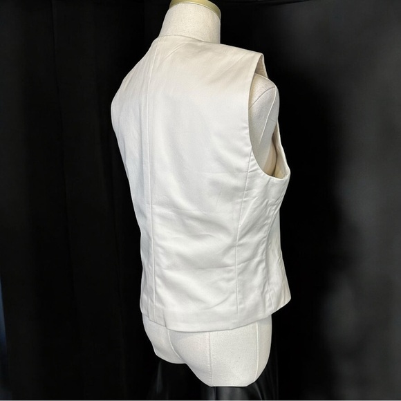 NWT Banana Republic ‘Modern Cotton Twill Vest’ in “Transition Cream” Size 8 - Picture 10 of 16